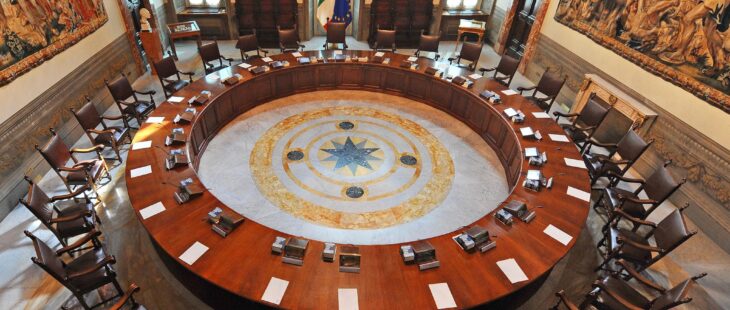 Tornano i tagli all’8x1000, il PM Conte dimezza i fondi su fame nel mondo e rifugiati