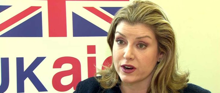 Nuovo cambio al vertice di DFID, tutto da rifare dopo l’incubo Mordaunt